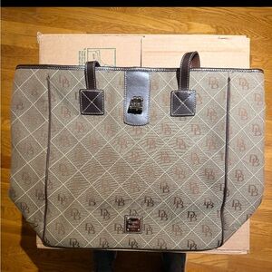 Dooney & Bourke Tan Brown Logo Tote